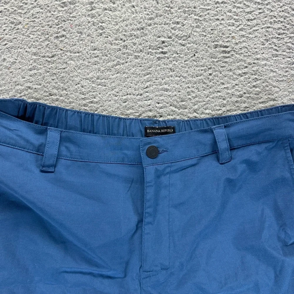 Banana Republic Shorts Men 38 Blue Polyester Athletic Sports Performance Stretch